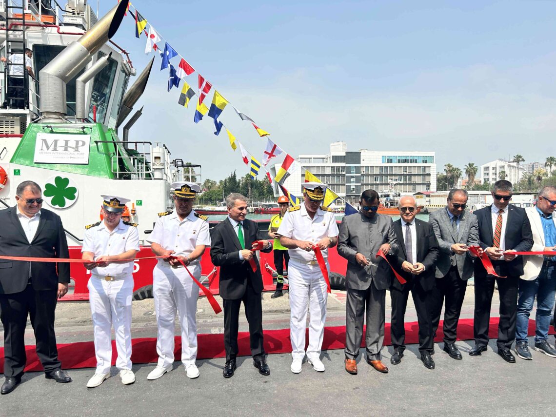 Mersin Limanı’nda Kılavuz Kaptanlar Haftası Töreni