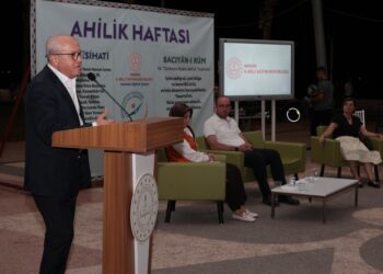 Öztürk, Ahilik Kültürü ve Meslek Ahlakı Buluşmaları Programına Katıldı