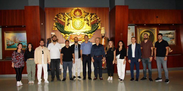 Mersin Deniz Ticaret Odası Sekreteryası ve Genç Denizciler Kurulu Üyeleri, Mersin Deniz Müzesi’ni ziyaret etti.