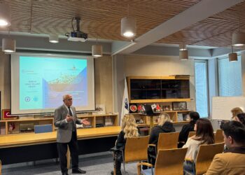 Gemi Acenteliği Belgelendirme Eğitim Semineri Mersin Deniz Ticaret Odası’nda Başladı.