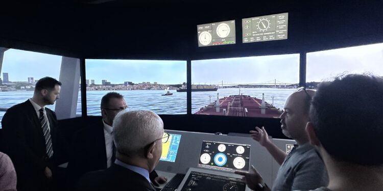 Panelin Ardından Katılımcılara Fakülte Turu