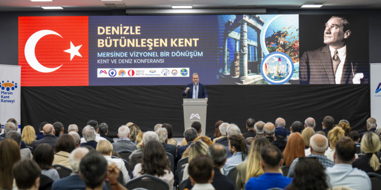 Kent ve Deniz Konferansı’nda Mersin’in Denizle Bütünleşme Vizyonu Ele Alındı