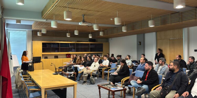 Gemi Acenteliği Eğitim Semineri” Başladı